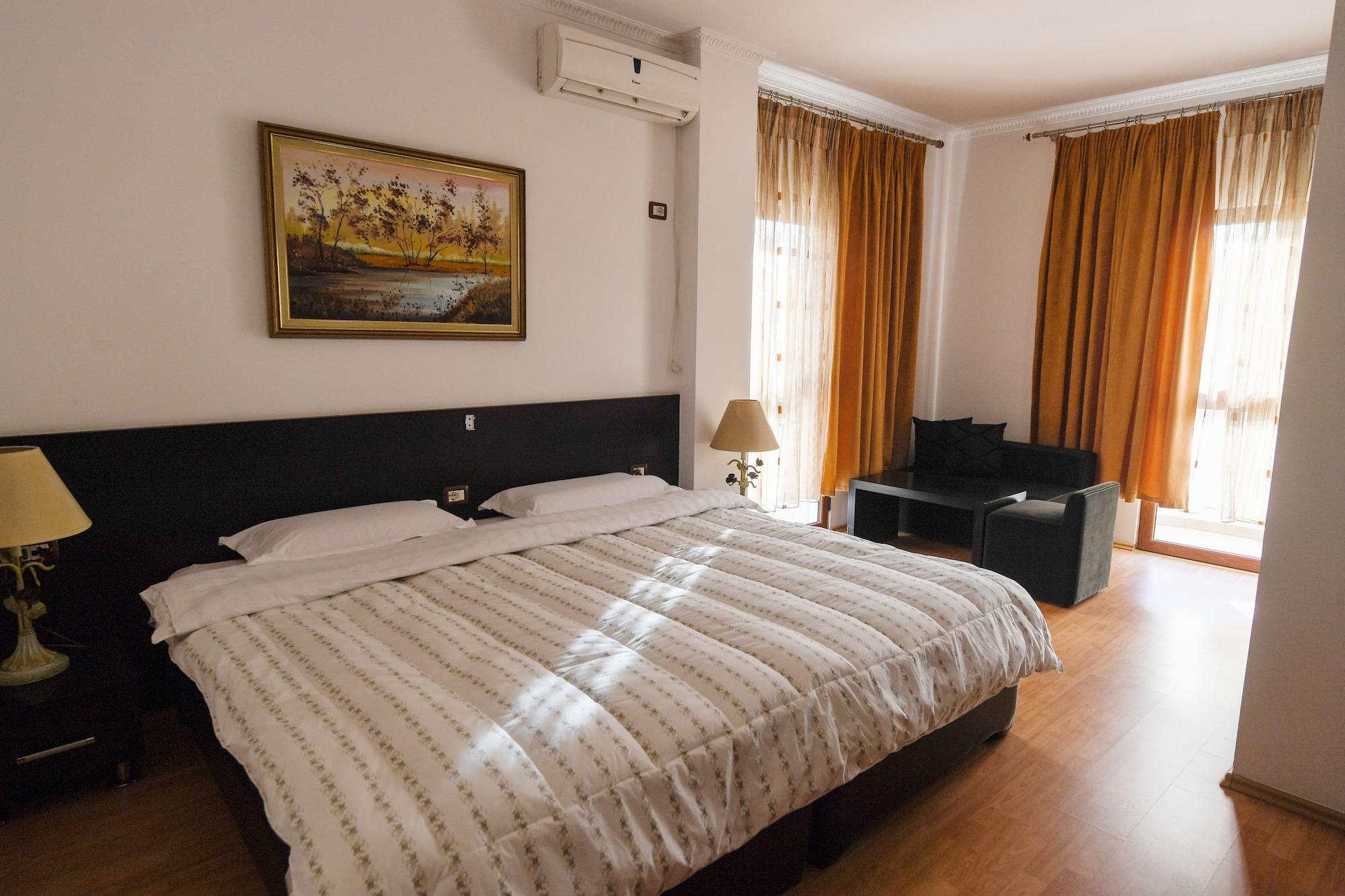 Hotel Ferrari