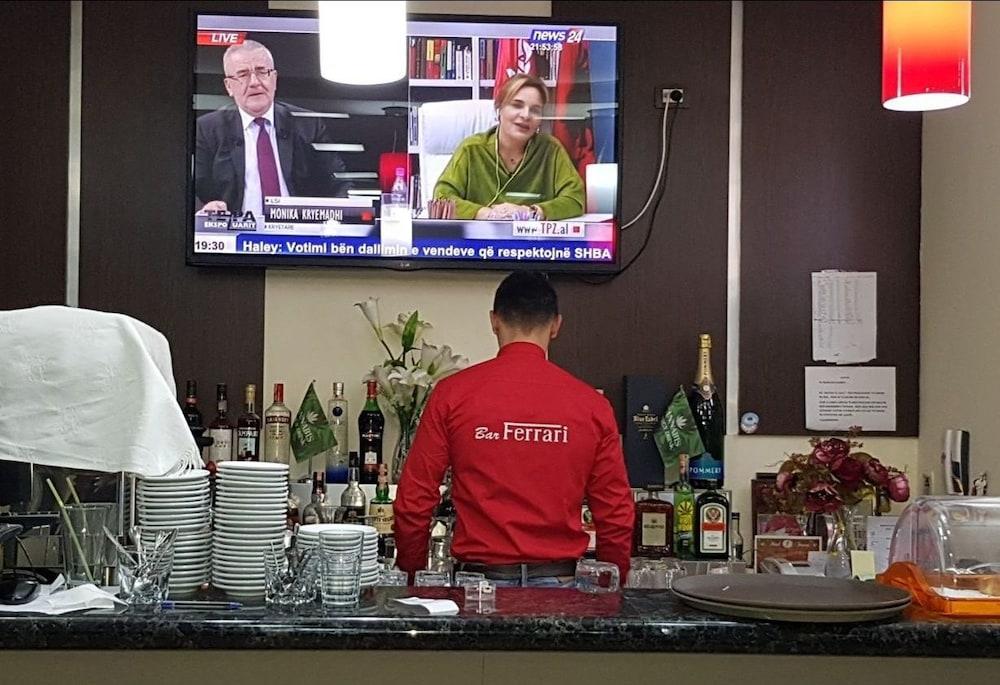 Hotel Ferrari