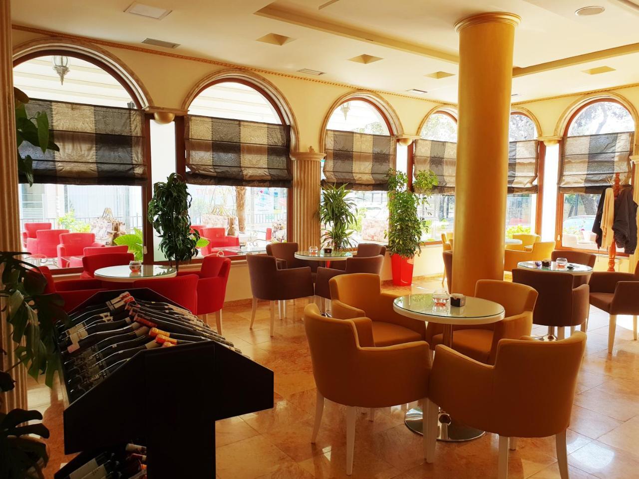 Ferrari Hotel
